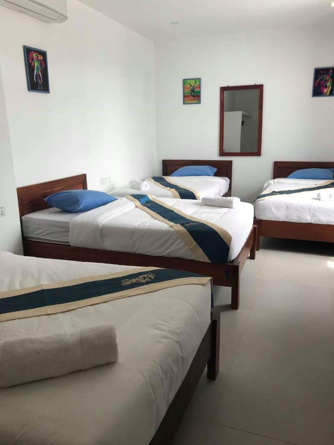 Latinos Hostel Siem Reap Exterior photo
