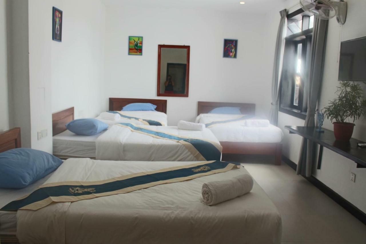Latinos Hostel Siem Reap Exterior photo